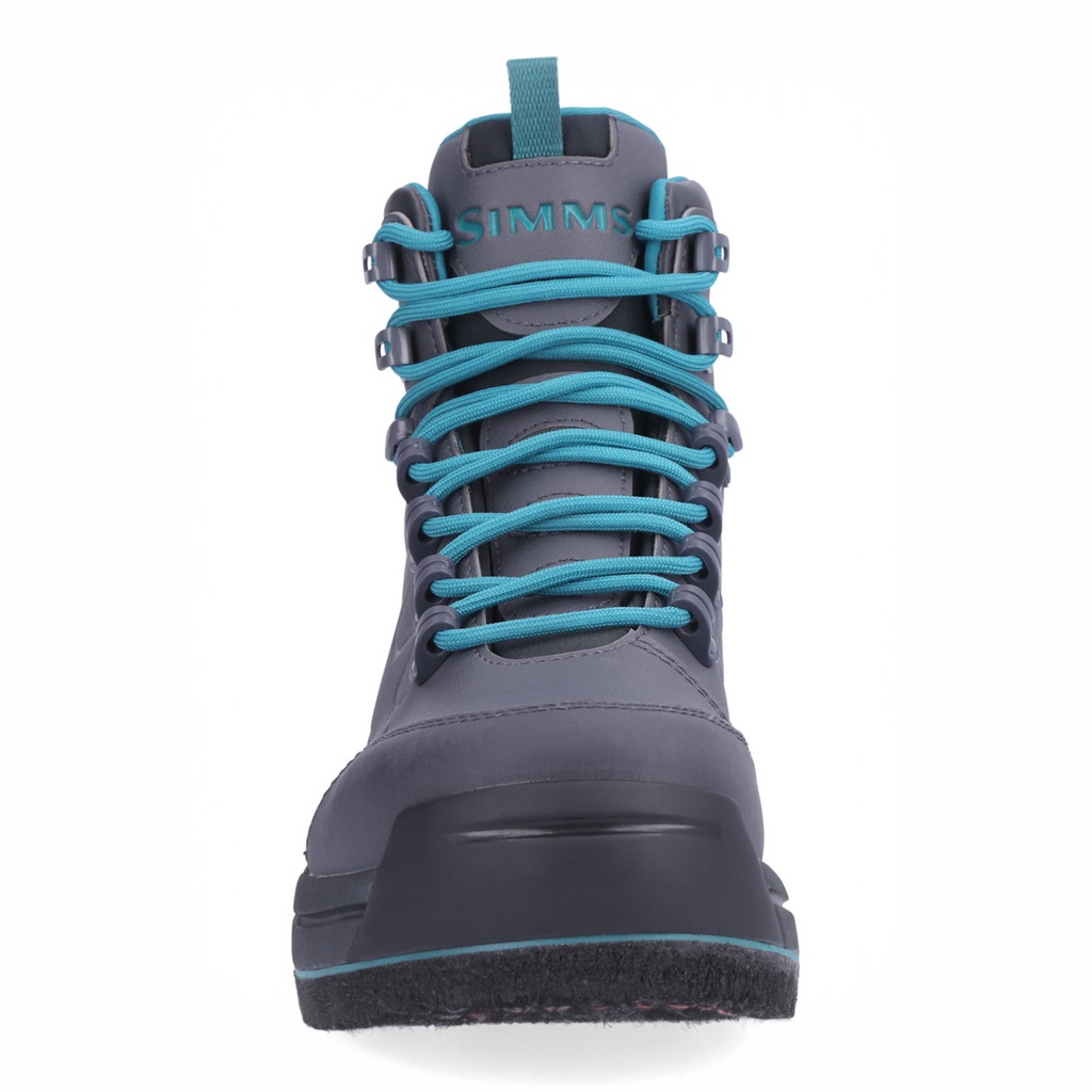 Simms Simms WOMEN's Freestone Wading Boot - Felt Soles boot with teal laces on a white background