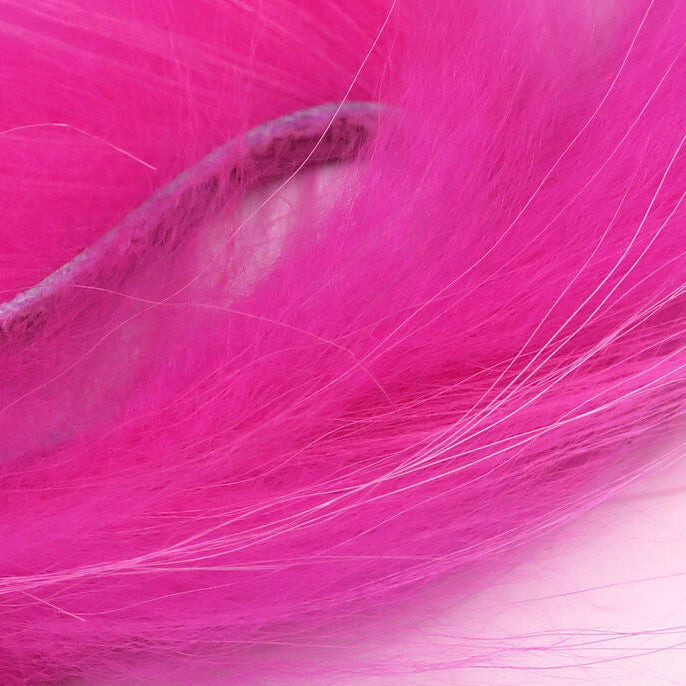 Close-up of pink hair Hareline Finn Raccoon Zonker